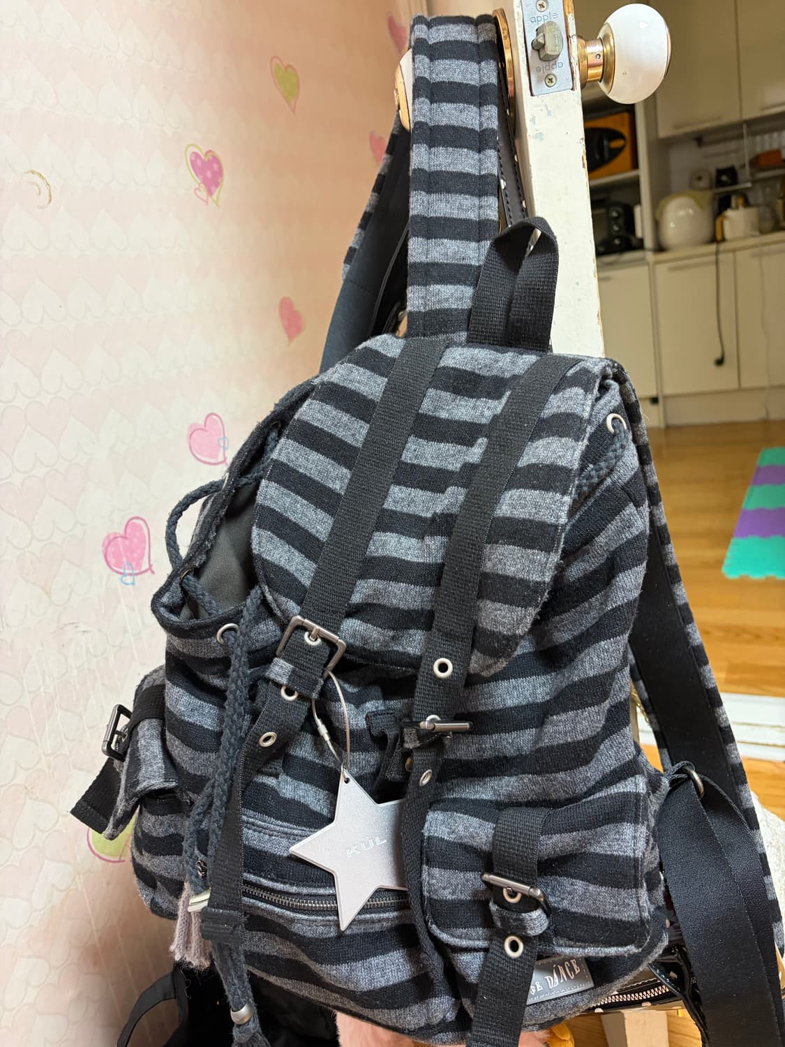 텐스댄스 백팩 팔아요 상품이미지1