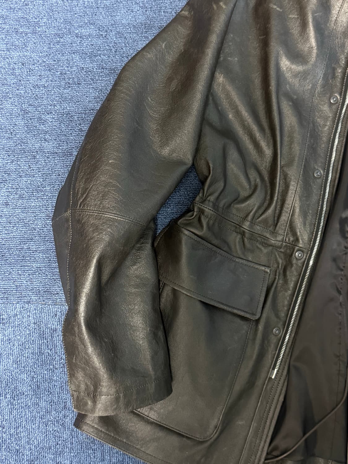 [S] 유스 하이넥 레더 하프 코트 상품이미지3