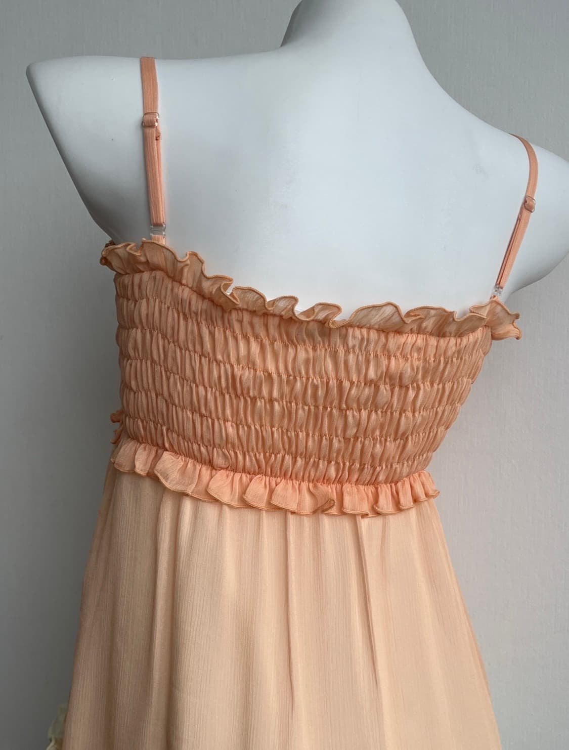 TM-PLUS 피치 쉬폰 티어드 원피스 상품이미지5