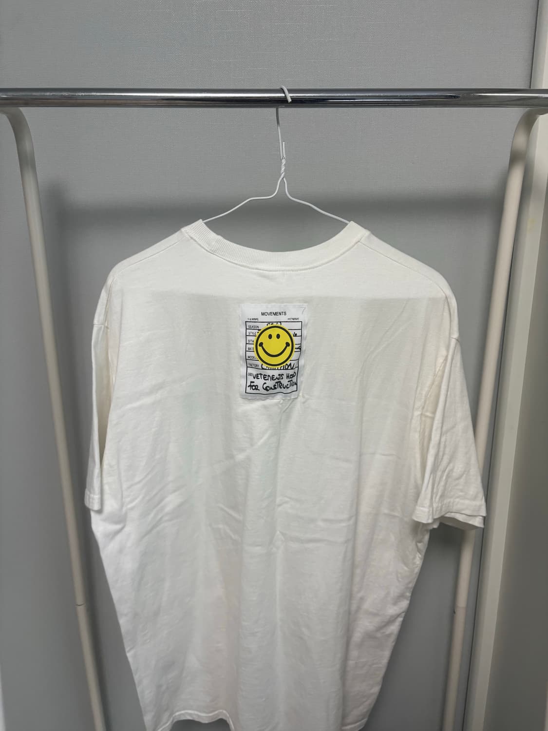 몽타제 반팔 화이트 L 상품이미지1