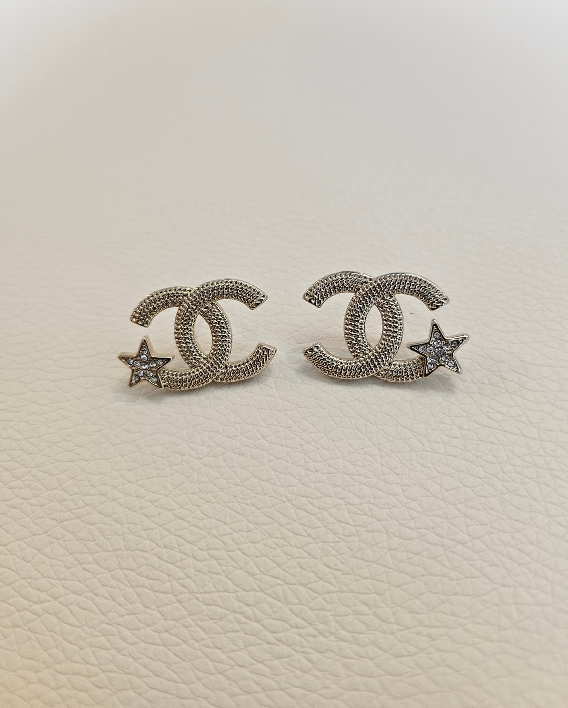 샤넬 체인CC 별장식 샴페인골드 귀걸이  업사이클링 상품이미지3