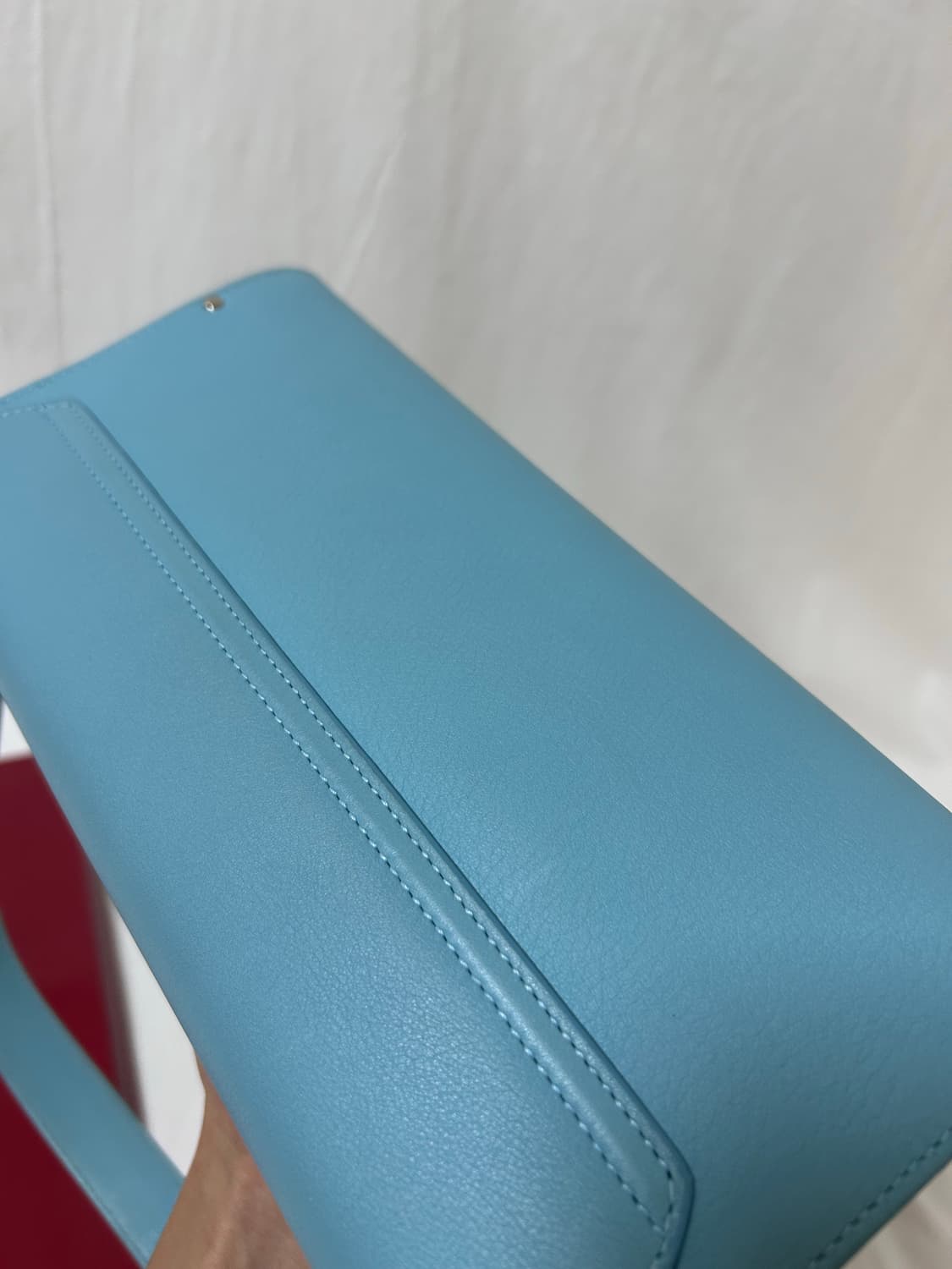 페라가모 숄더백 라이트 블루 상품이미지7