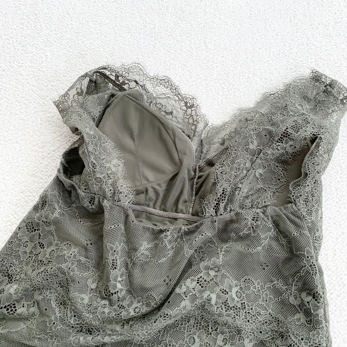 카키 레이스 ♥ 슬림핏 나시 상품이미지2