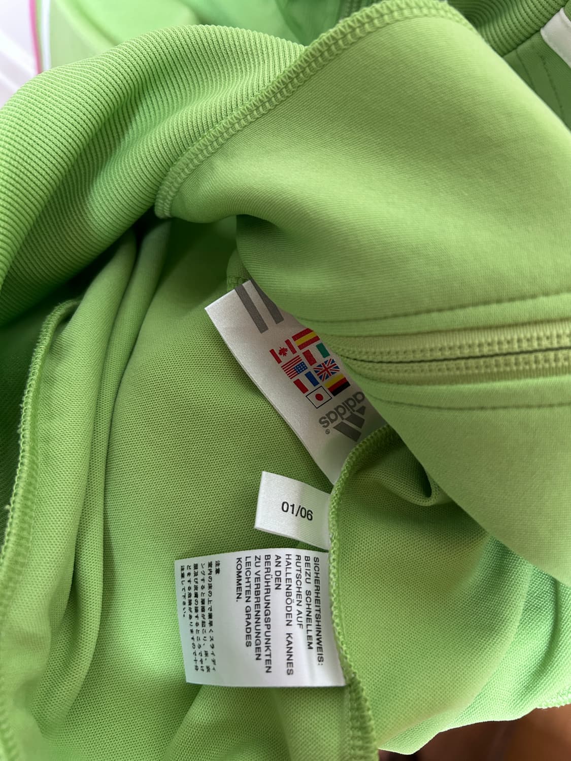 아디다스 져지 연두 큐빅 y2k 희귀 상품이미지4