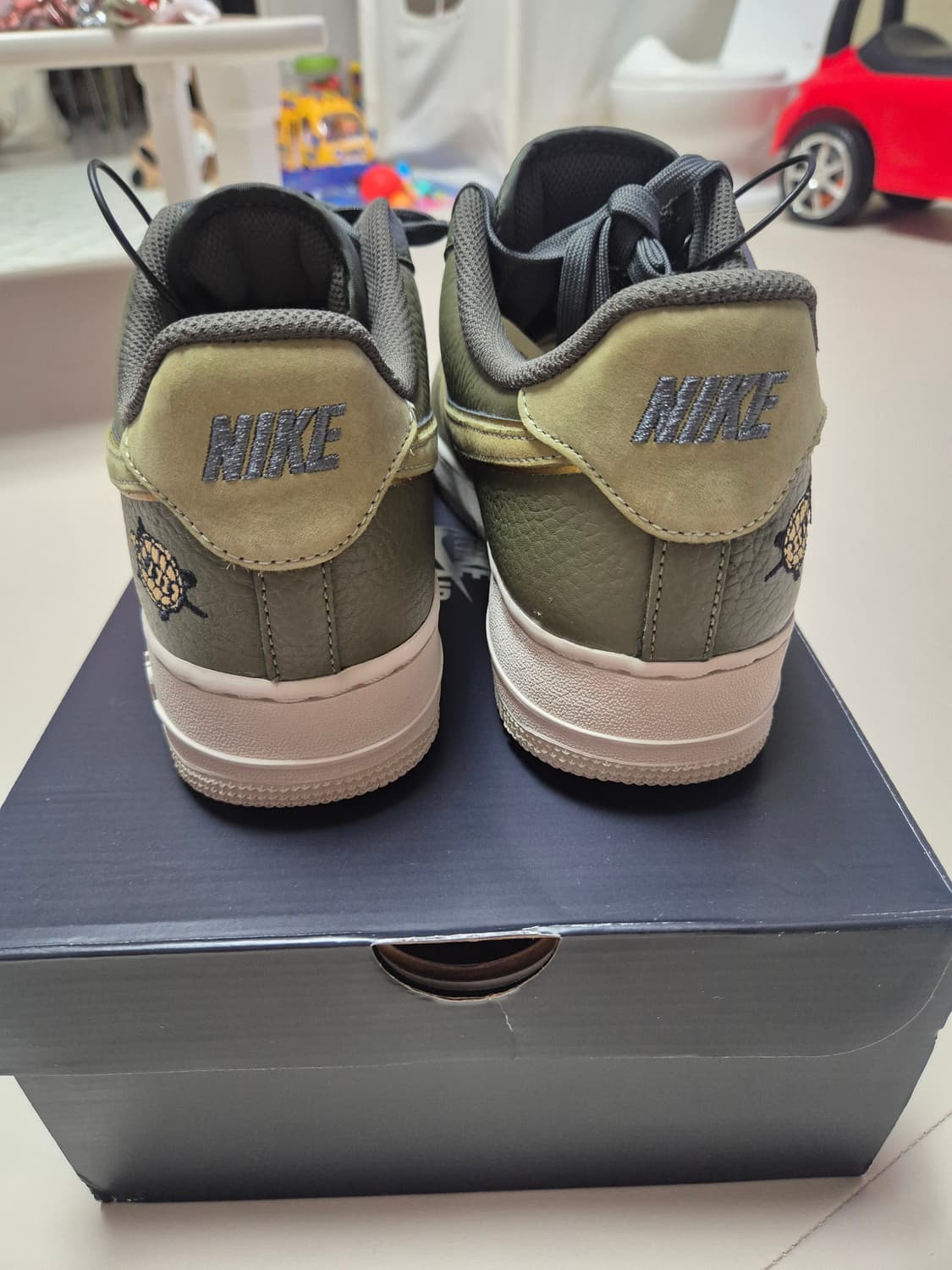 [새상품] 나이키 에어포스1 거북이 280 상품이미지6