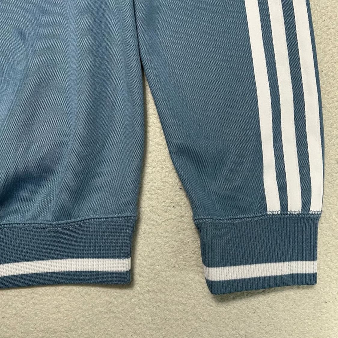 아디다스 오리지널스 컨아웃 숄더 맨투맨 S 상품이미지2