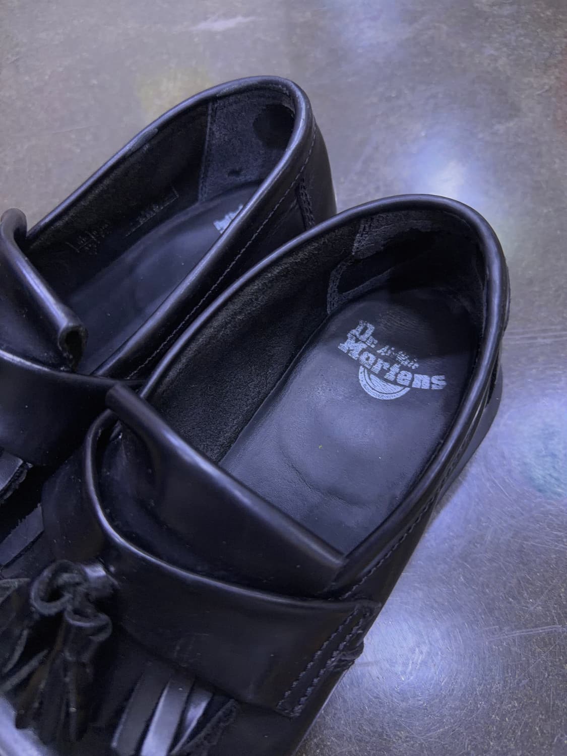 닥터마틴 아드리안 태슬로퍼 블랙 슈즈 270 상품이미지5