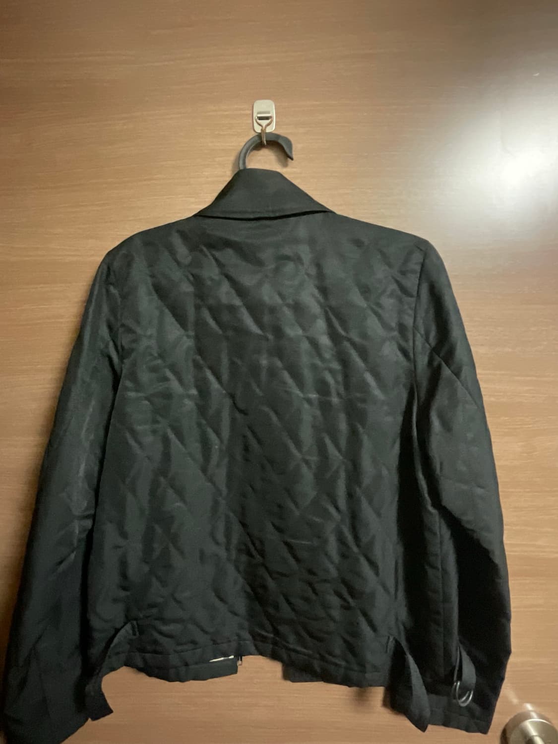 버버리 블랙 퀄팅 자켓 상품이미지2