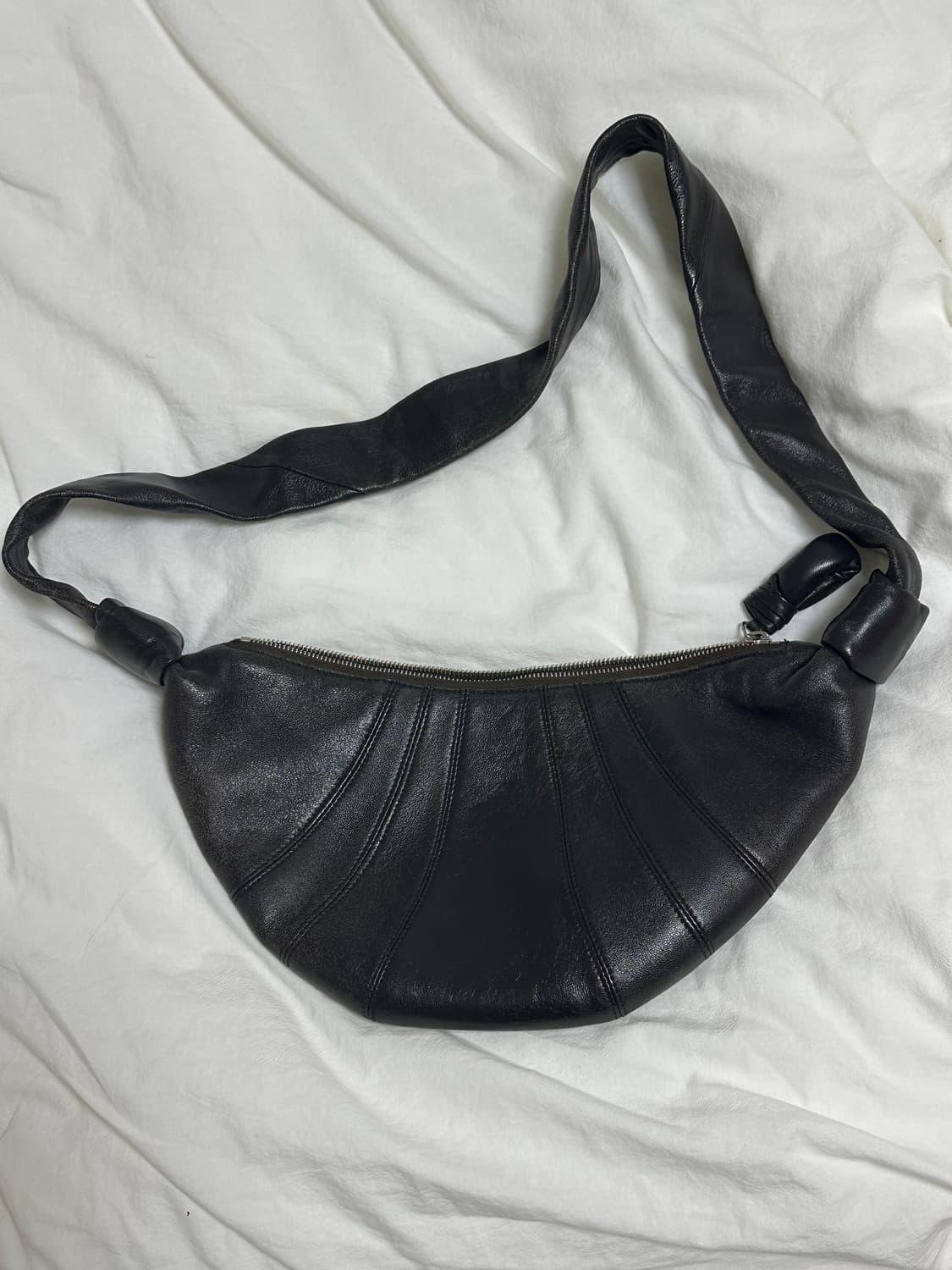 르메르 스몰 크루아상백 상품이미지3