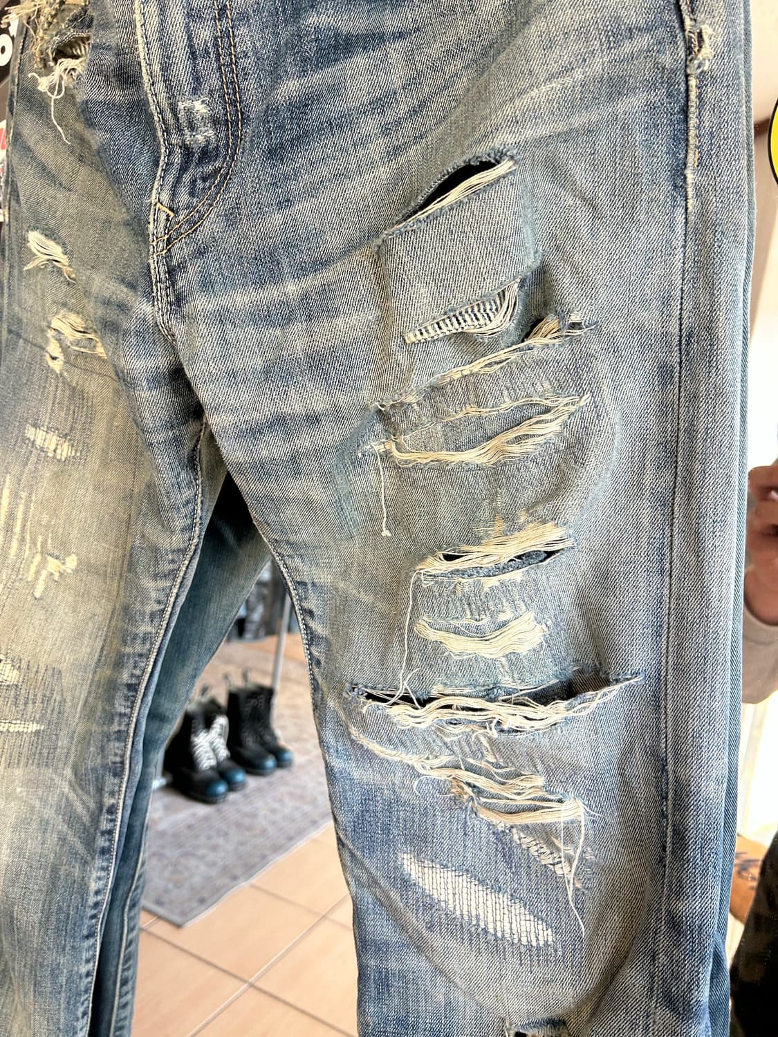 00‘s 리바이스523 디스트로이드진 32in 상품이미지3