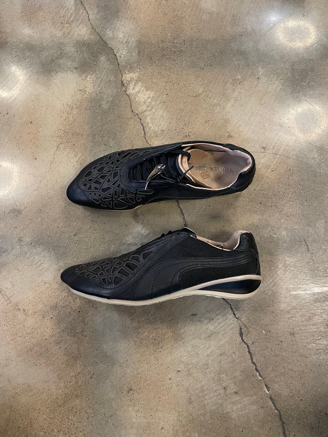 Puma x AMQ NY Running Laser 상품이미지4