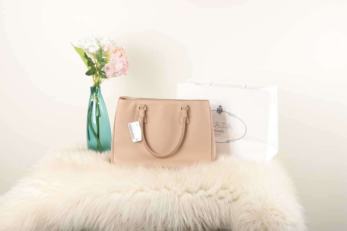 프라다 갤러리아 사피아노 미디움 토트백 핑크베이지 상품이미지3