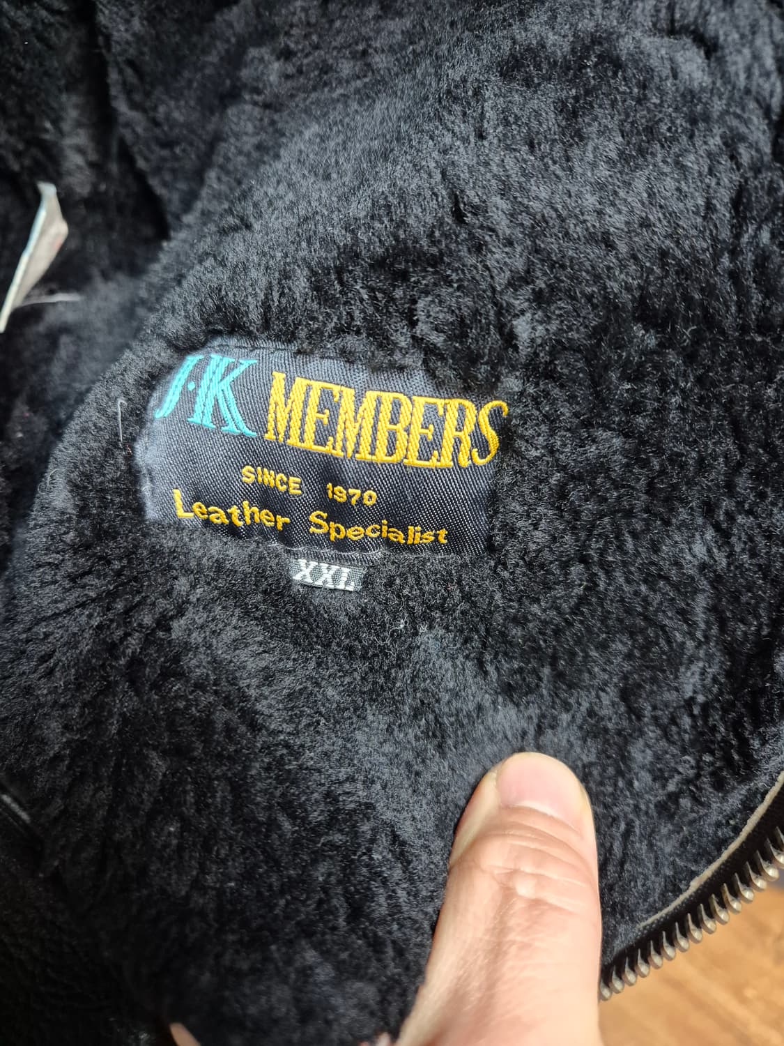 B-3 블랙 무스탕 상품이미지3