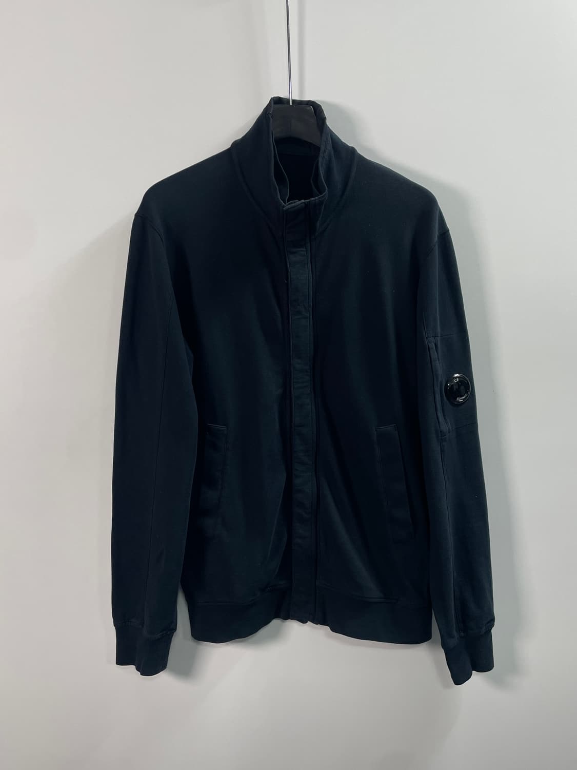 CP컴퍼니 렌즈 코튼 집업자켓 (on.331) 상품이미지1