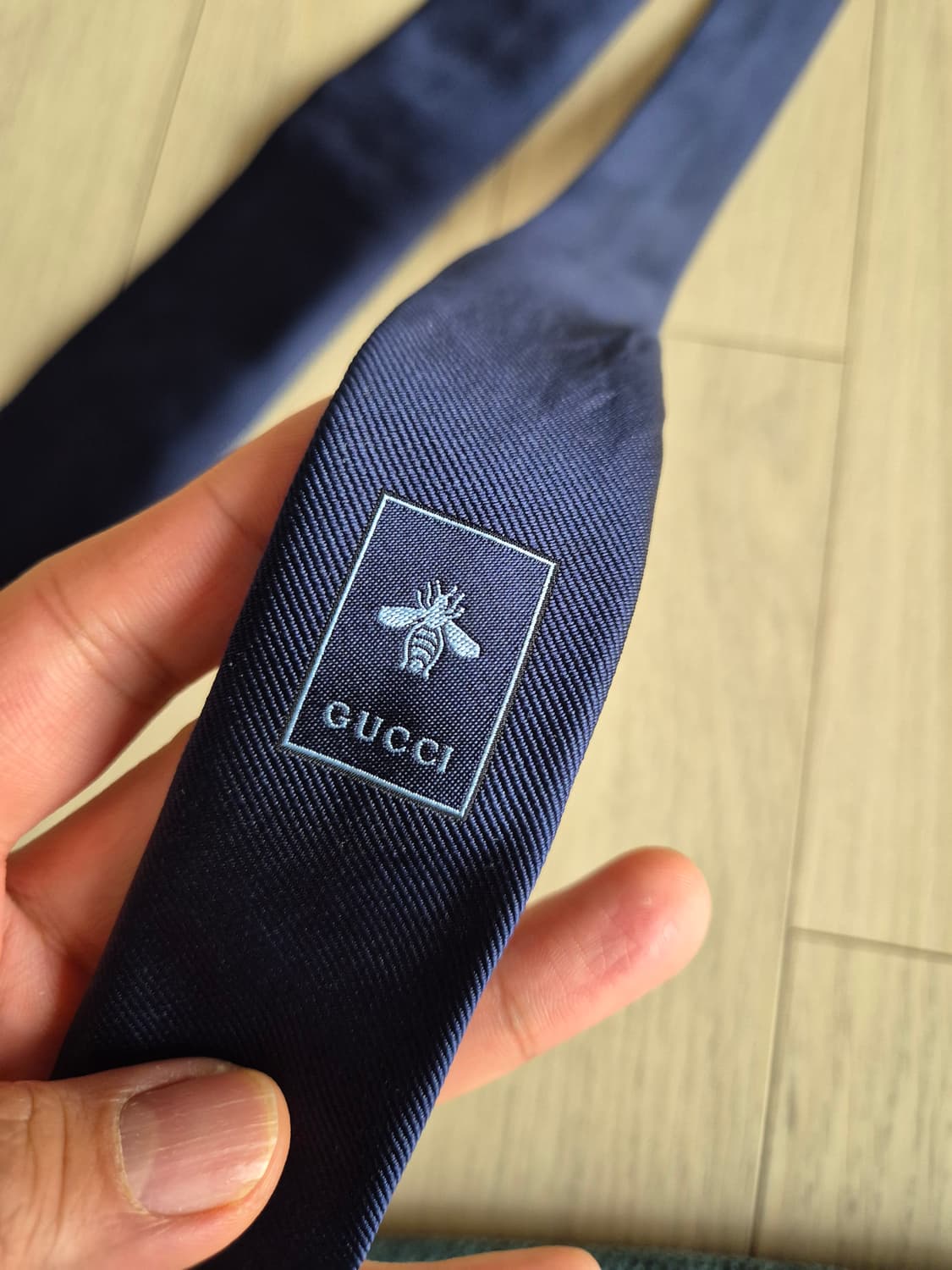 구찌 스네이크 넥타이 상품이미지2