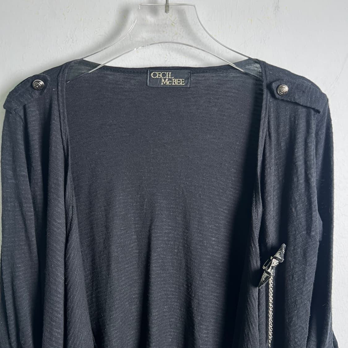 cecil mcbee 세실맥비 블랙 고딕 드레이프 오픈 가디건  상품이미지4