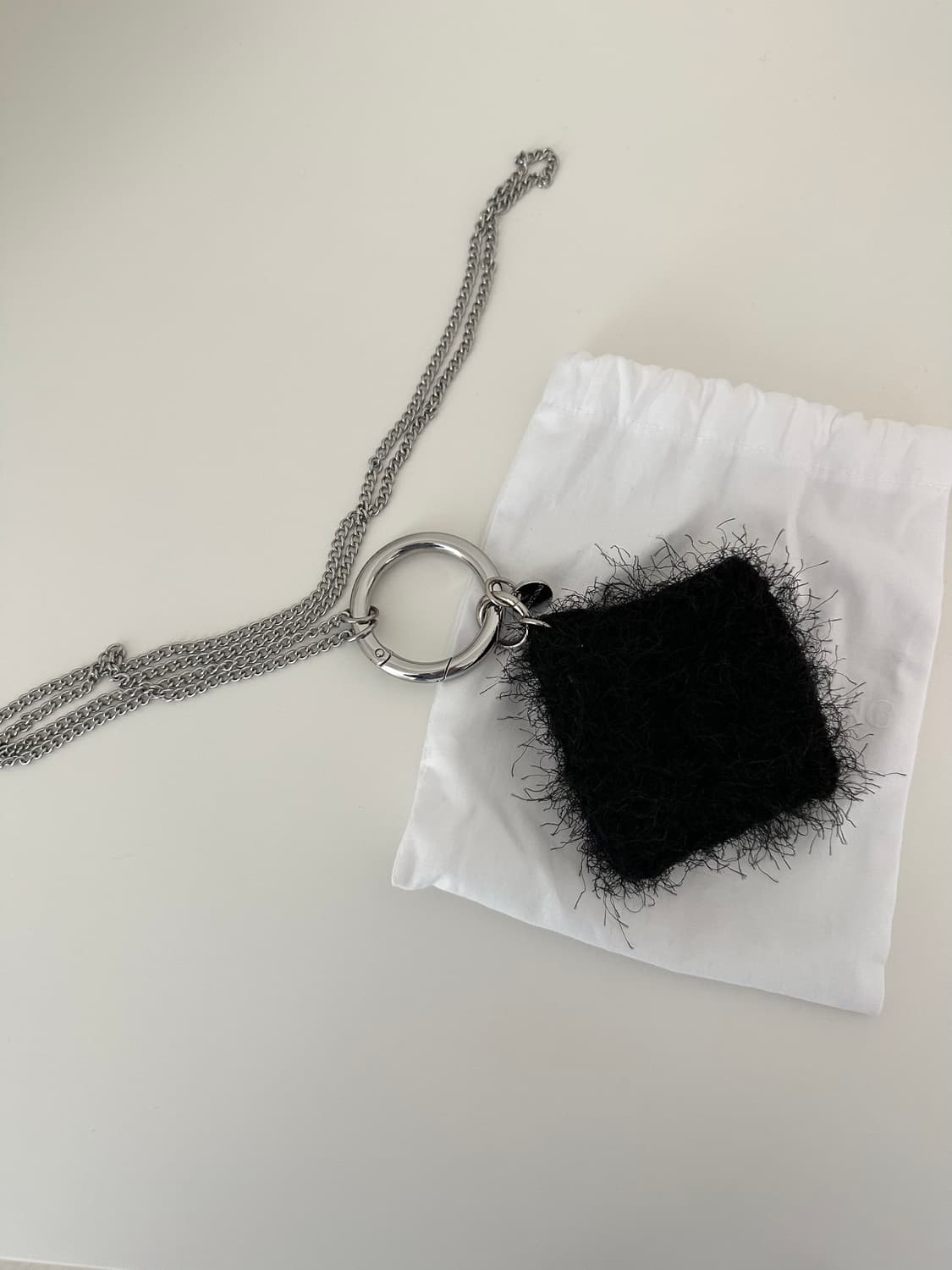 낫띵에브리띵 파우치 키링 인 블랙 상품이미지3