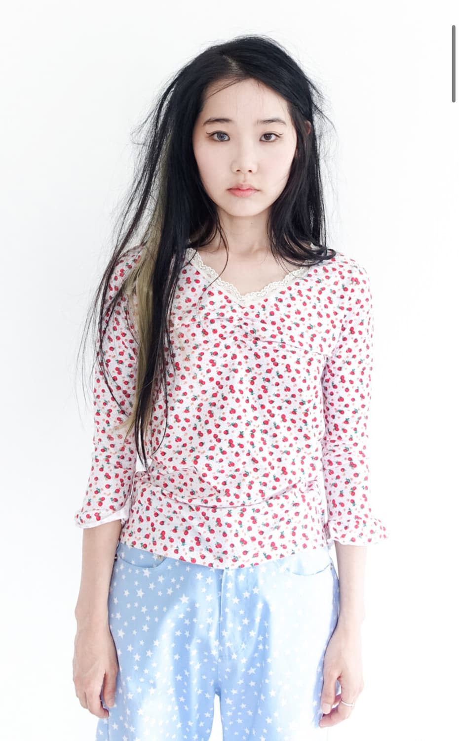 샵페어리 little strawberry lace top ivory 상품이미지1