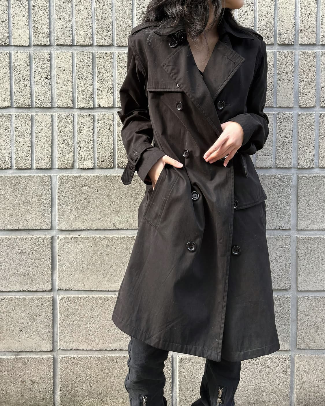 언더커버 올 블랙 트렌치 코트 상품이미지2