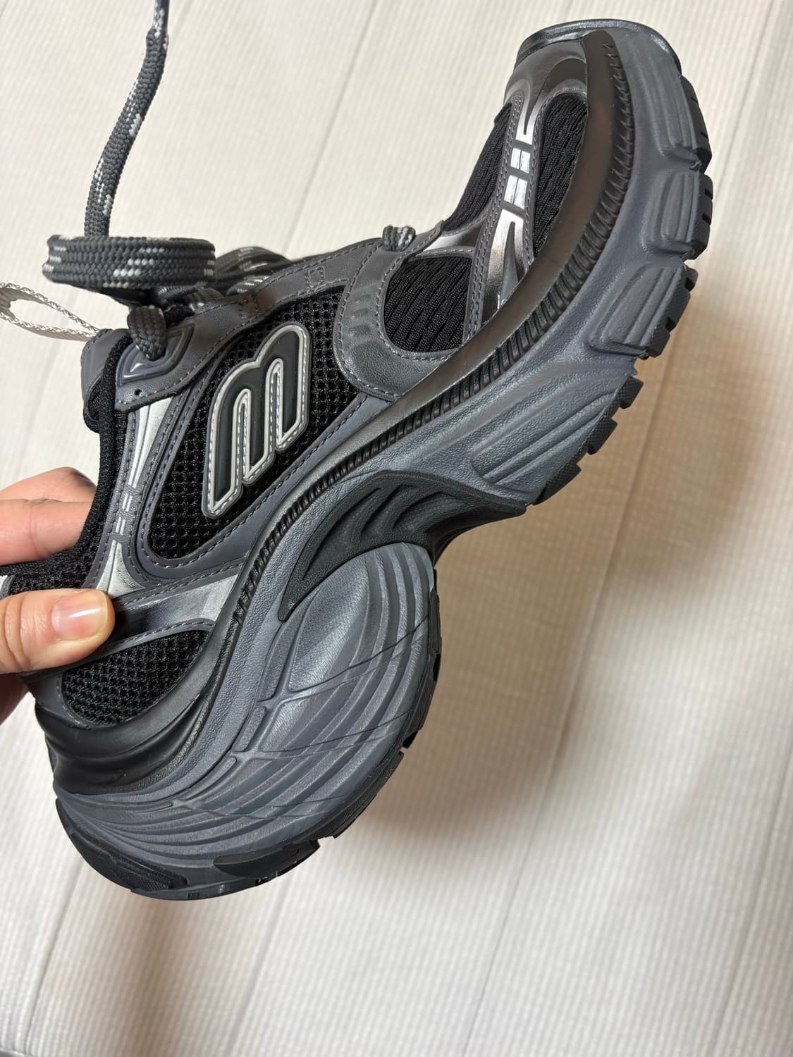 발렌시아가 6xl 37 상품이미지5