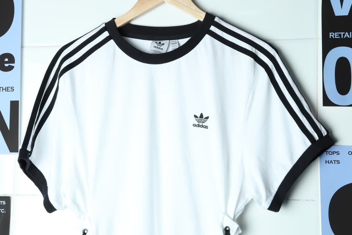 W(L-XL) 아디다스 반팔 티셔츠 불꽃 흰검 링거 셔링-H31853 상품이미지3