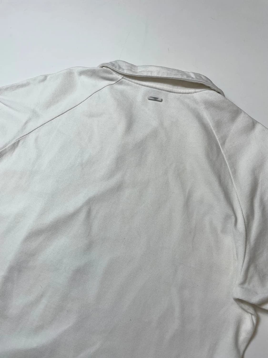 솔리드옴므 18SS 오픈 카라넥 반팔 티셔츠 PN9531 상품이미지4