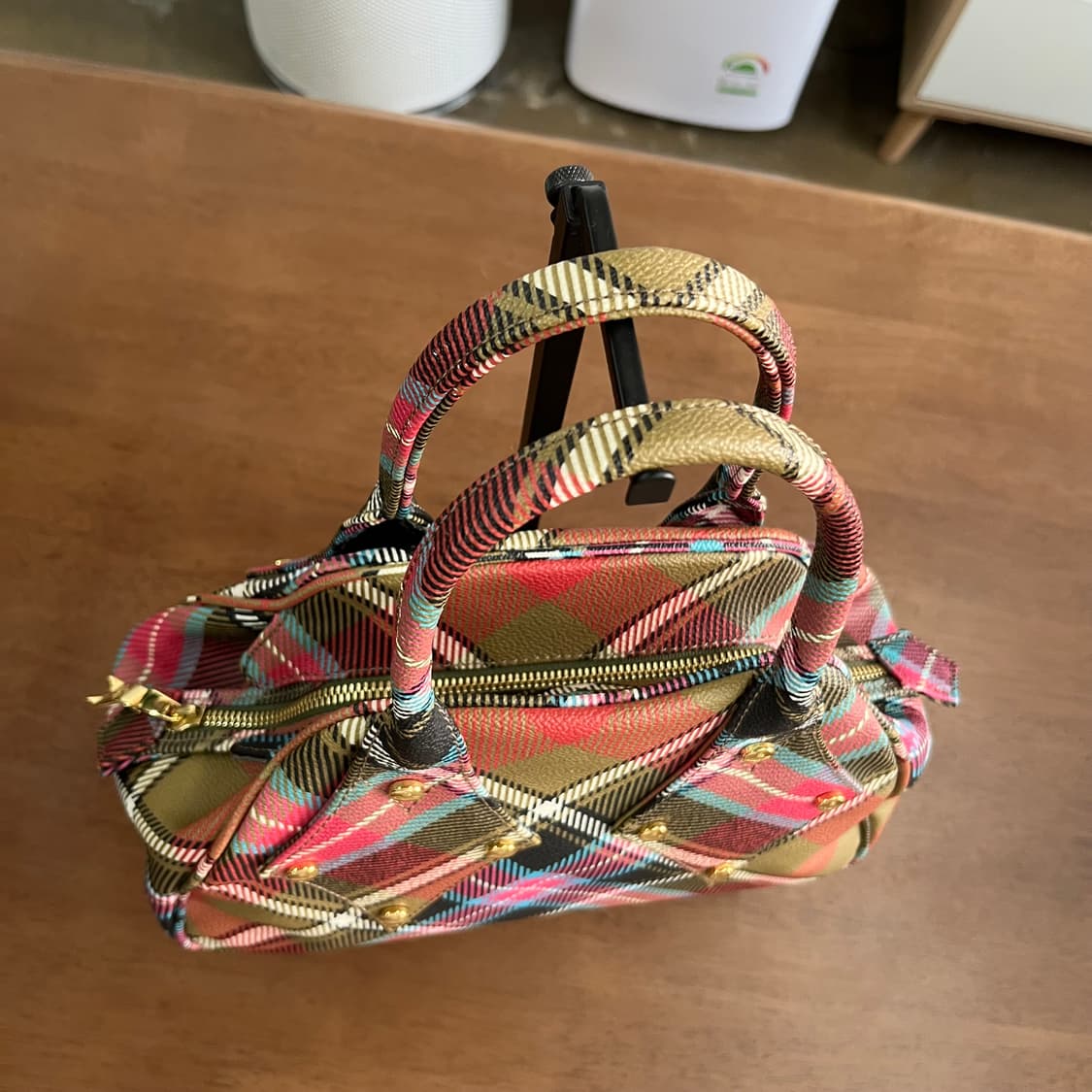 비비안웨스트우드 타탄체크 토트백 상품이미지4