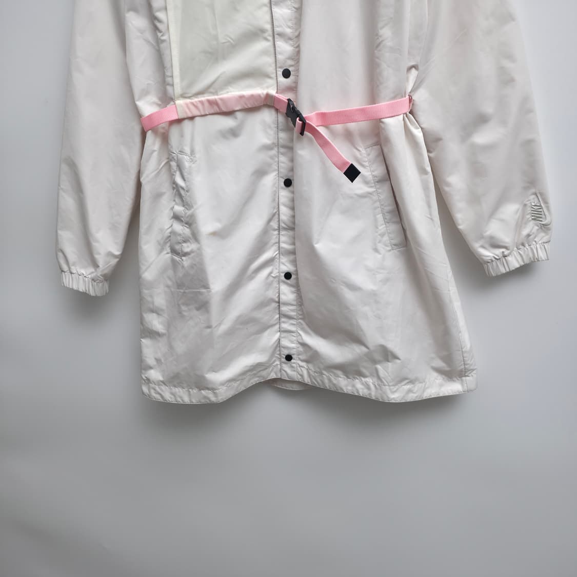 [S] 나이키 NRG 화이트 바람막이 코트 상품이미지3