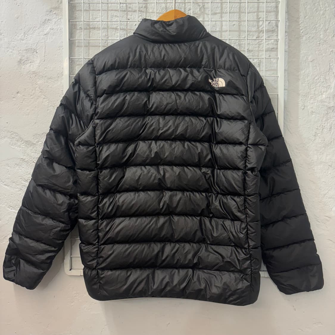 노스페이스 블랙 경량패딩 자켓 M 상품이미지2