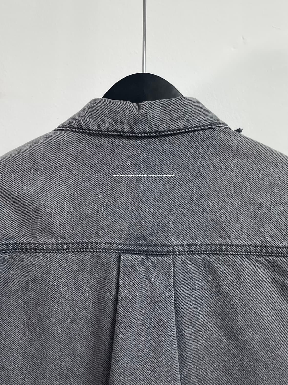 MM6 우먼스 그레이 롱 데님 셔츠 (on.613)   상품이미지6