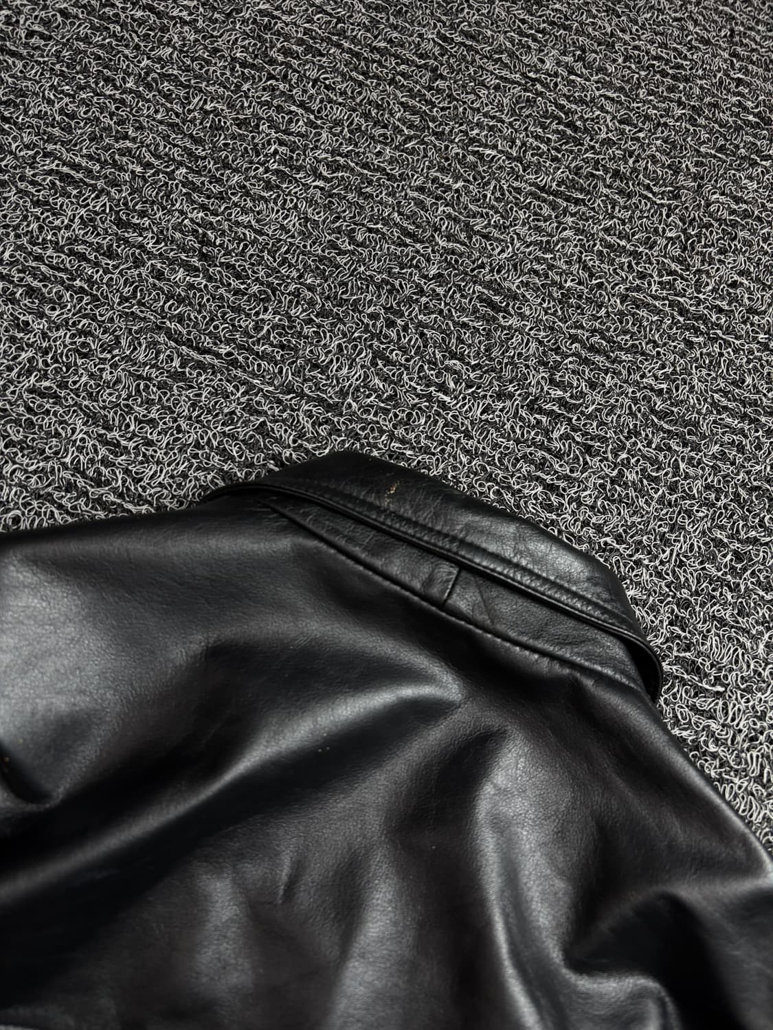 GRACE A MONDE 아카이브 드럼 다이드 카우하이드 가죽 코트 21 상품이미지6