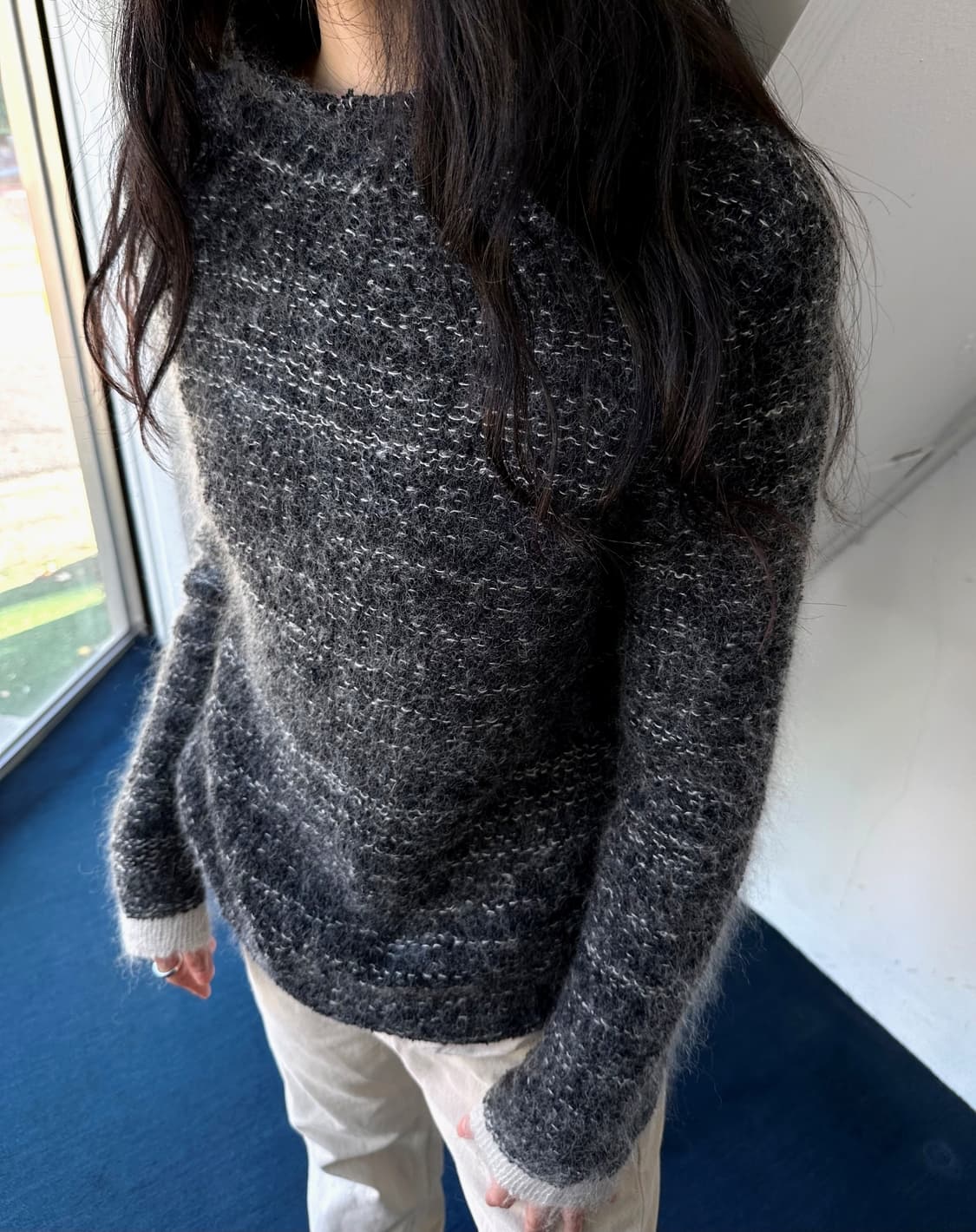 Brushed fabric design neck knit 상품이미지8