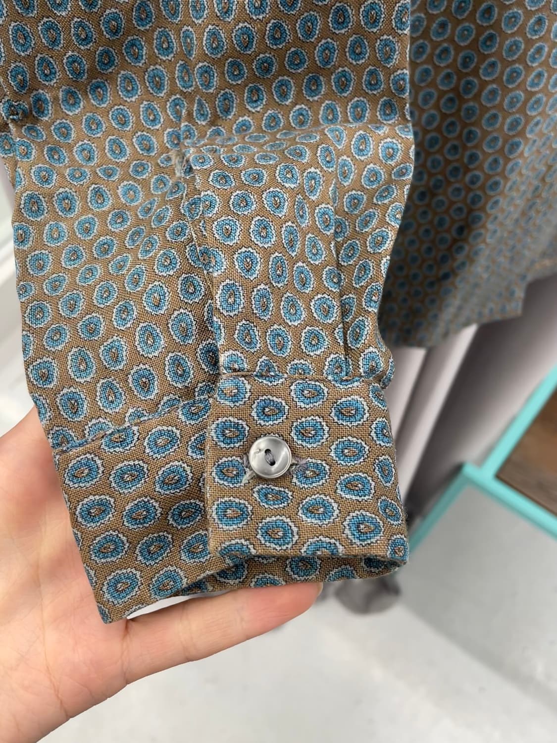 기하학 도트 셔츠 상품이미지3