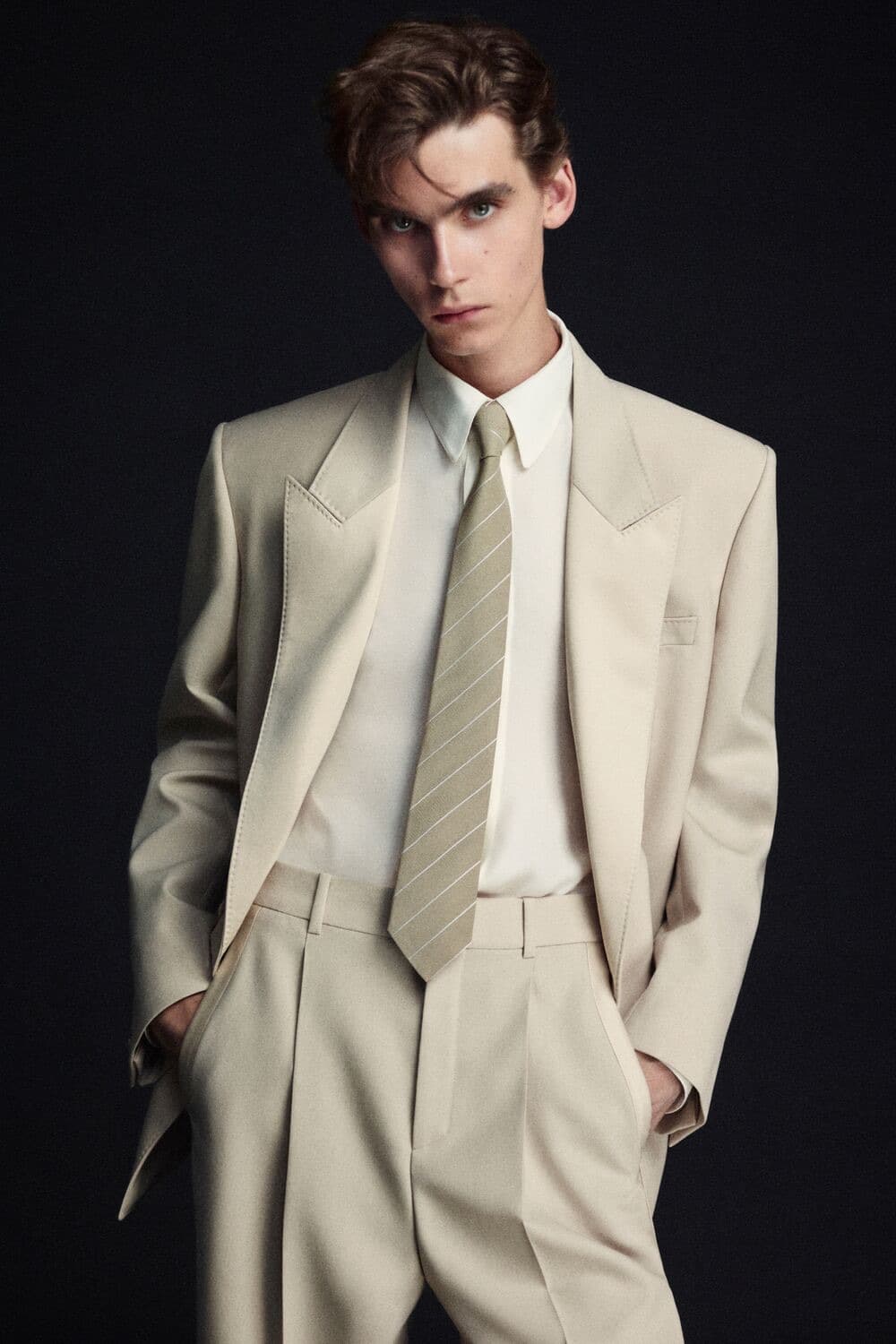 [차은우님 착용] 생로랑 25ss 더블 브레스티드 자켓 상품이미지1