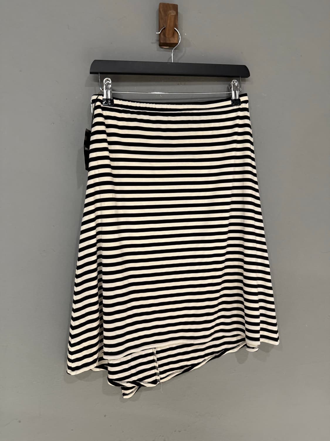 stripe pattern frill point midi skirt 상품이미지9