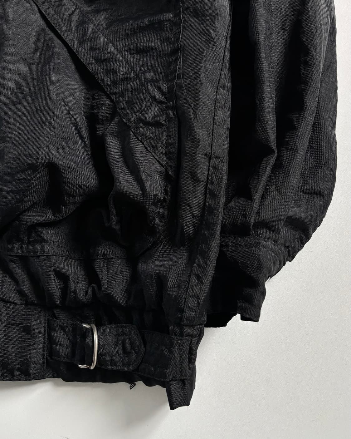 Issey Miyake 이세이미야케 하이 블랙컬러 나일론 자켓 상품이미지8
