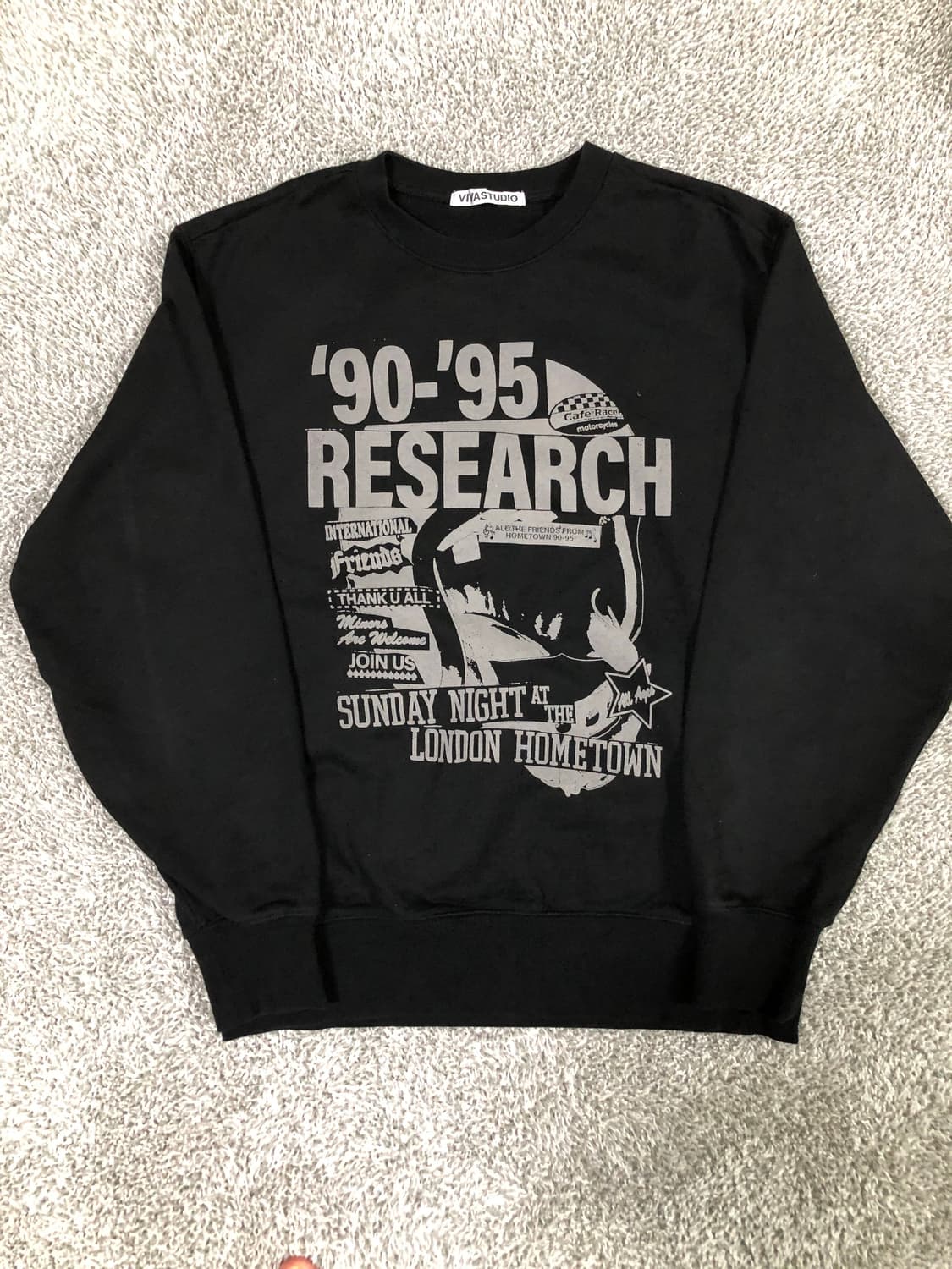 비바스튜디오 맨투맨 상품이미지2