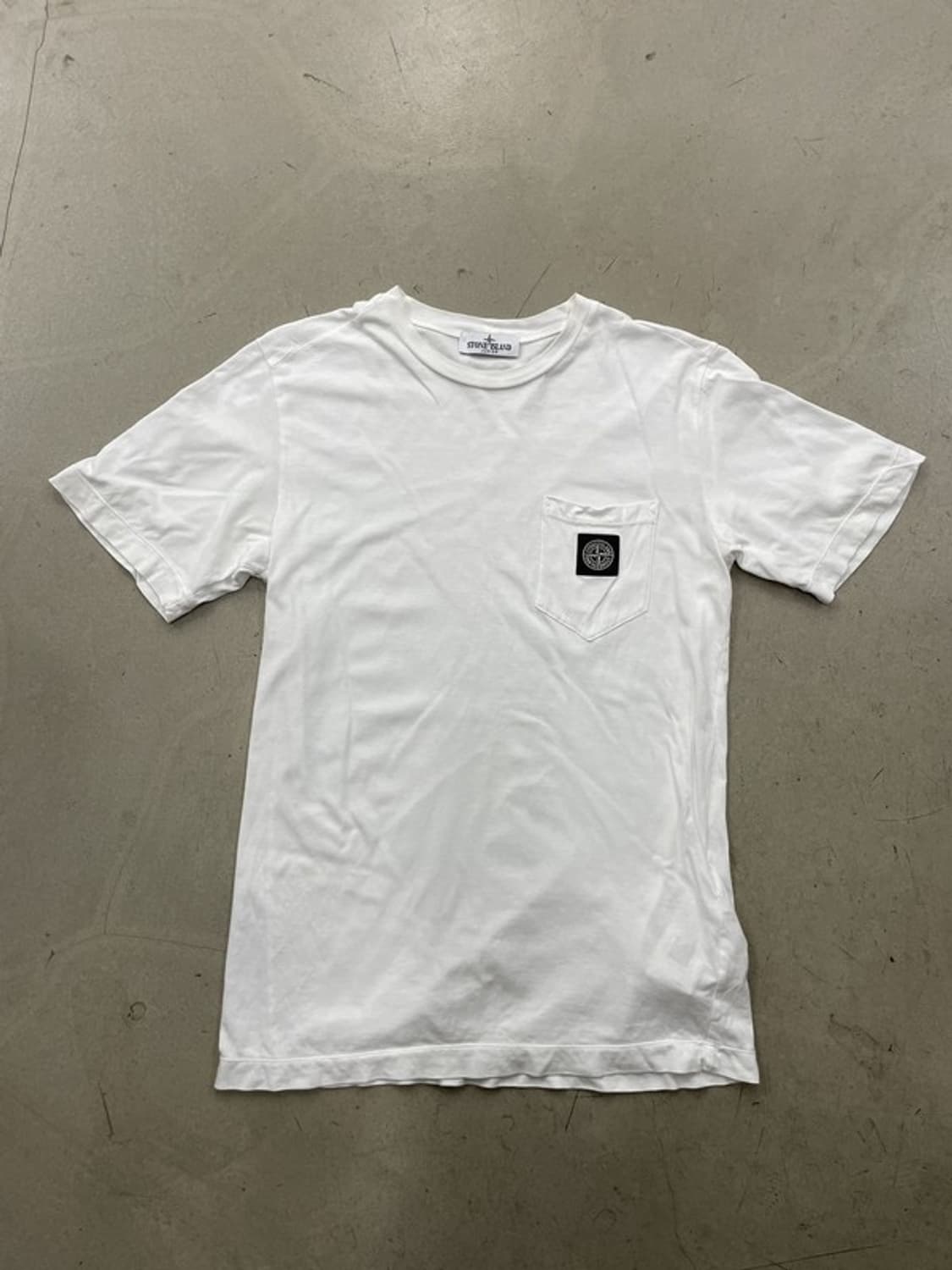 스톤아일랜드 주니어 로고 패치 포켓 티셔츠 상품이미지1