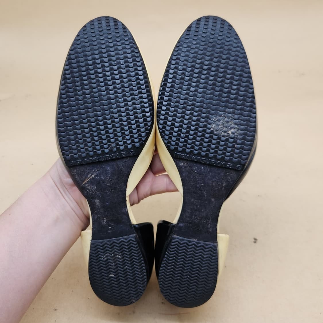 로저비비에 페이던트 플랫슈즈 35 225 상품이미지3