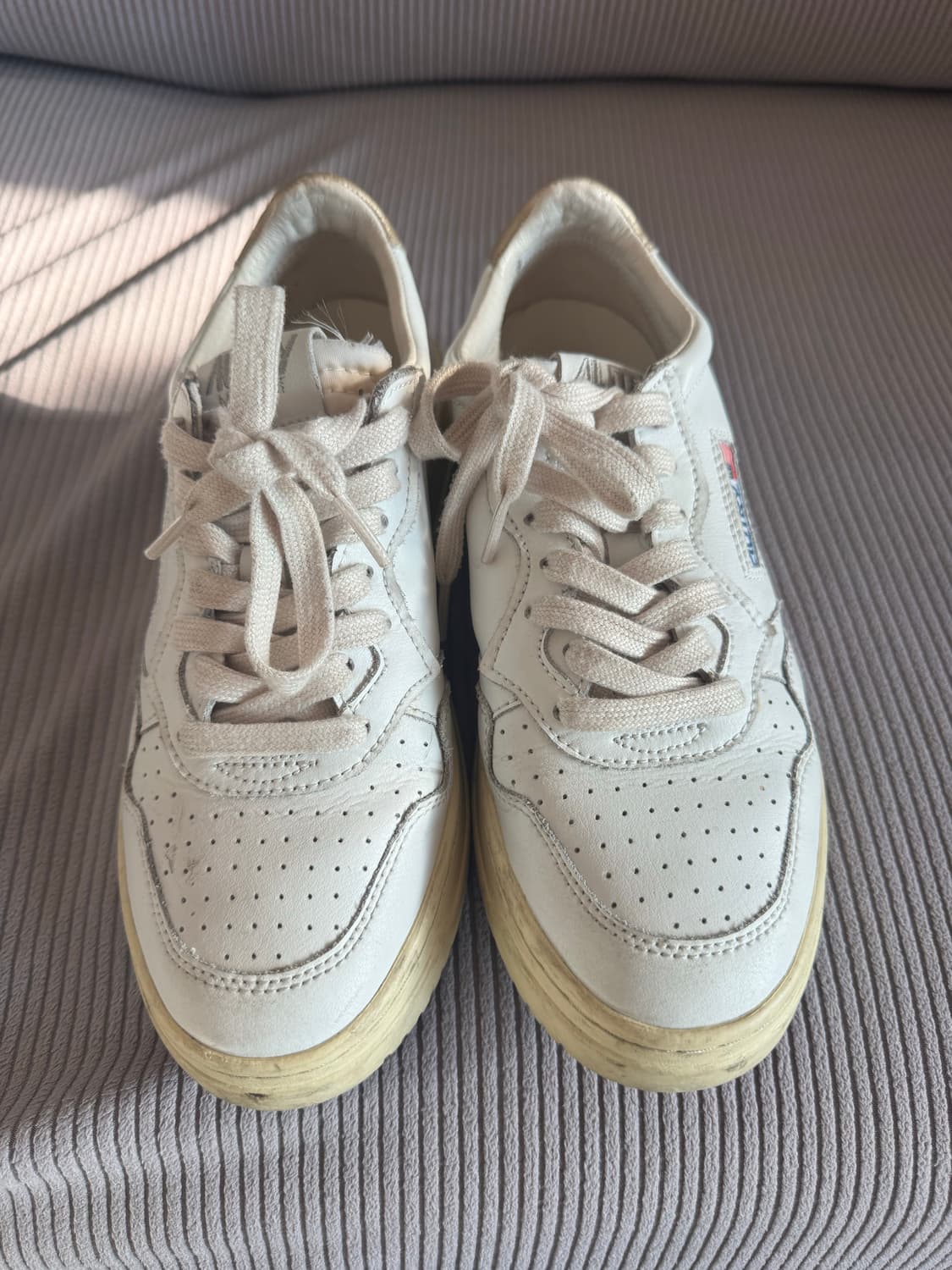 오트리 메달리스트 스니커즈 화이트 39(250) 상품이미지2