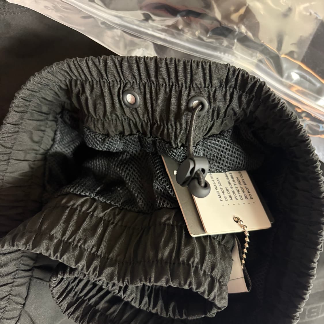 (새상품) [M] mertra x umbro 테크니컬 팬츠 상품이미지8