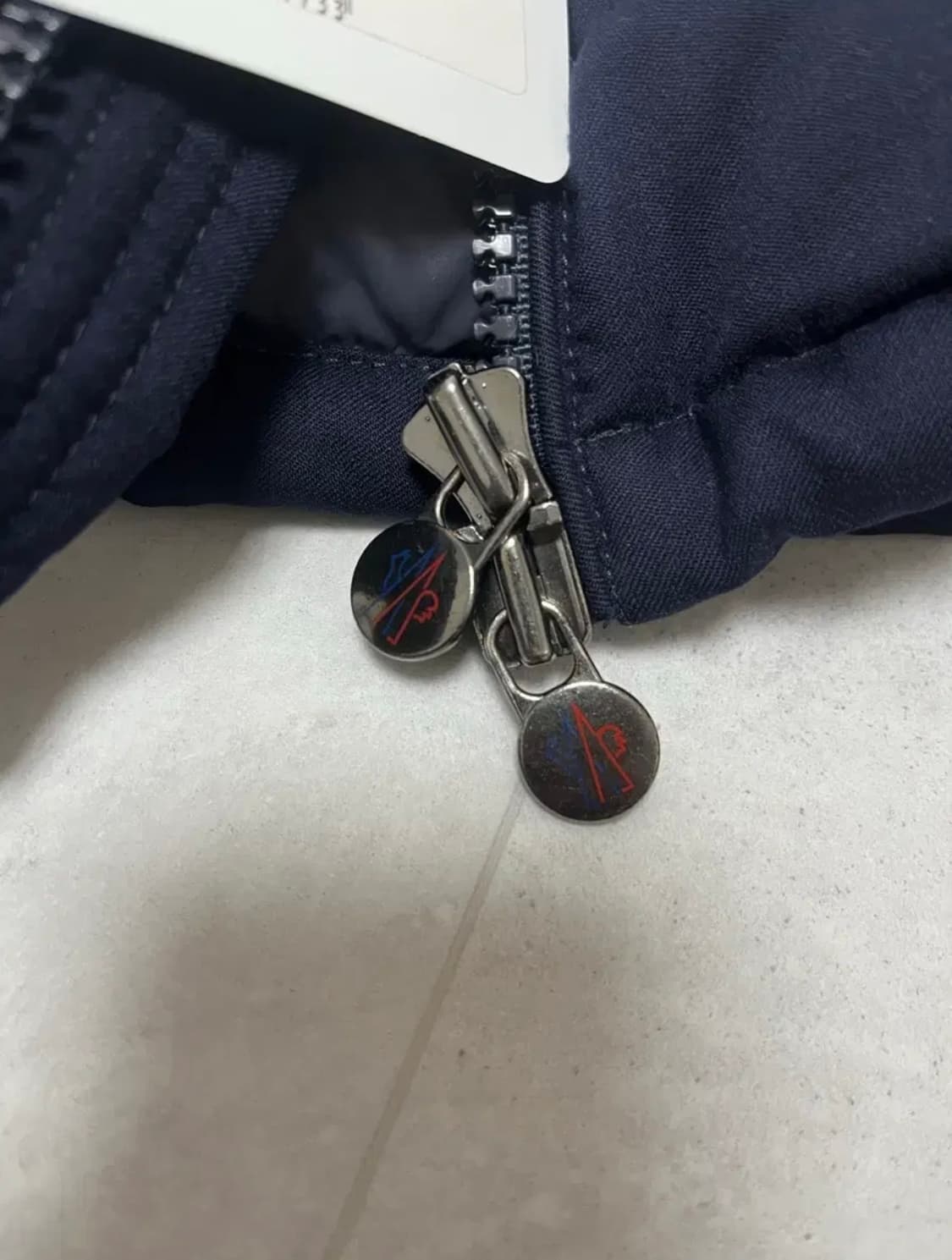 몽클레르 몽제네브르 팝니다 3사이즈 상품이미지6