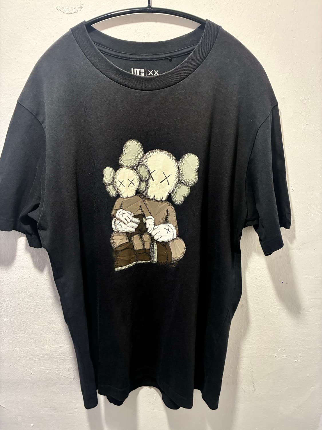 KAWS X Uniqlo  상품이미지2