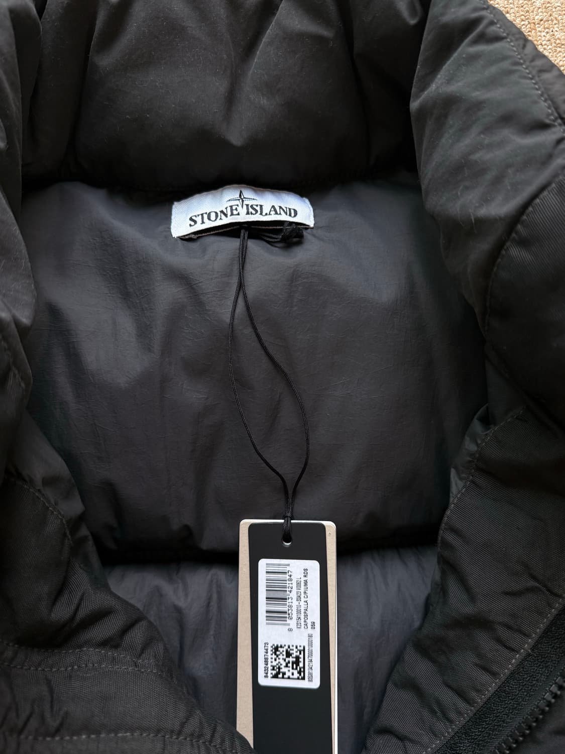 25fw 스톤아일랜드 크링클랩스 패딩 리드 그레이 L 상품이미지3