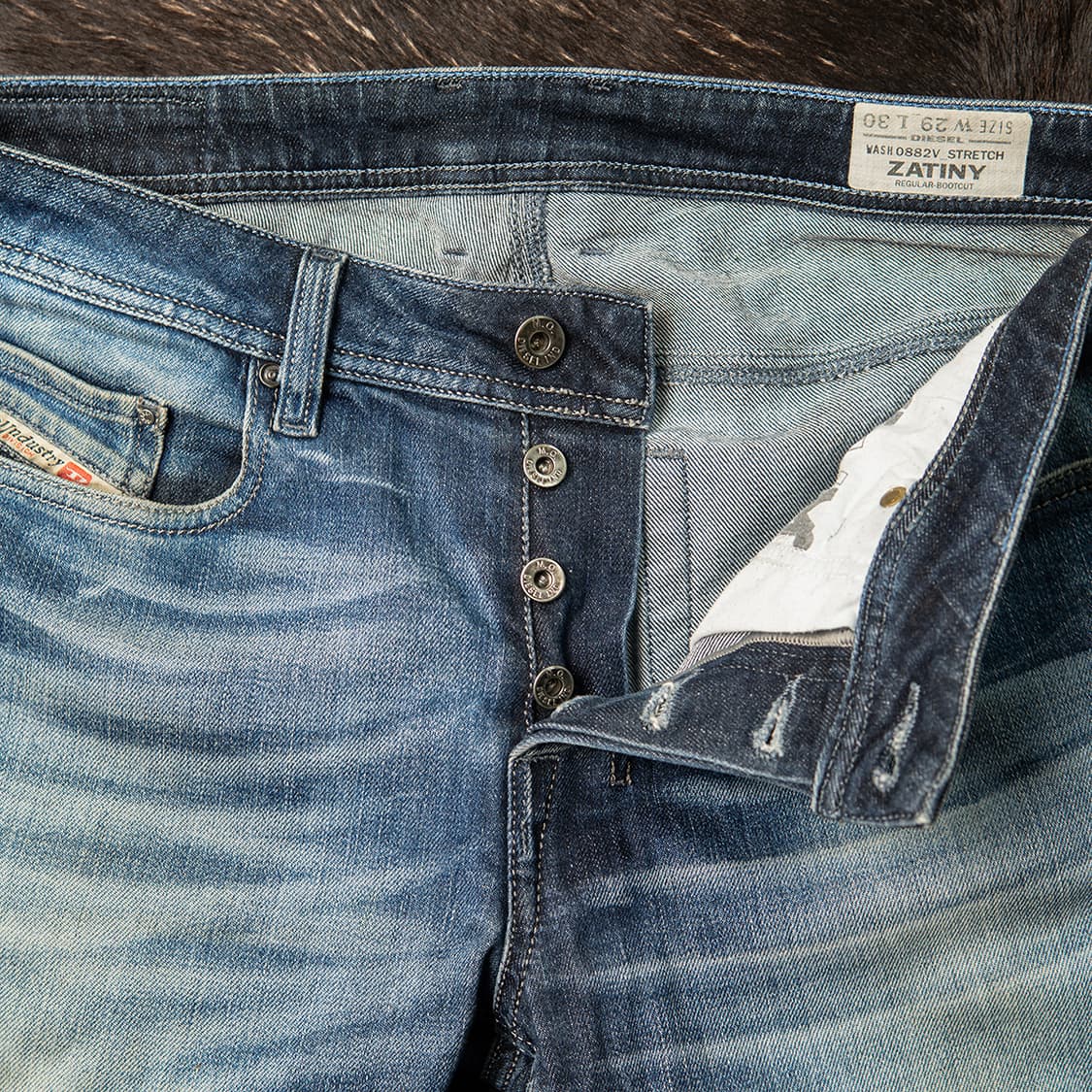 [31] 디젤 자티니 0882V 스트레치 부츠컷 데님팬츠  상품이미지2