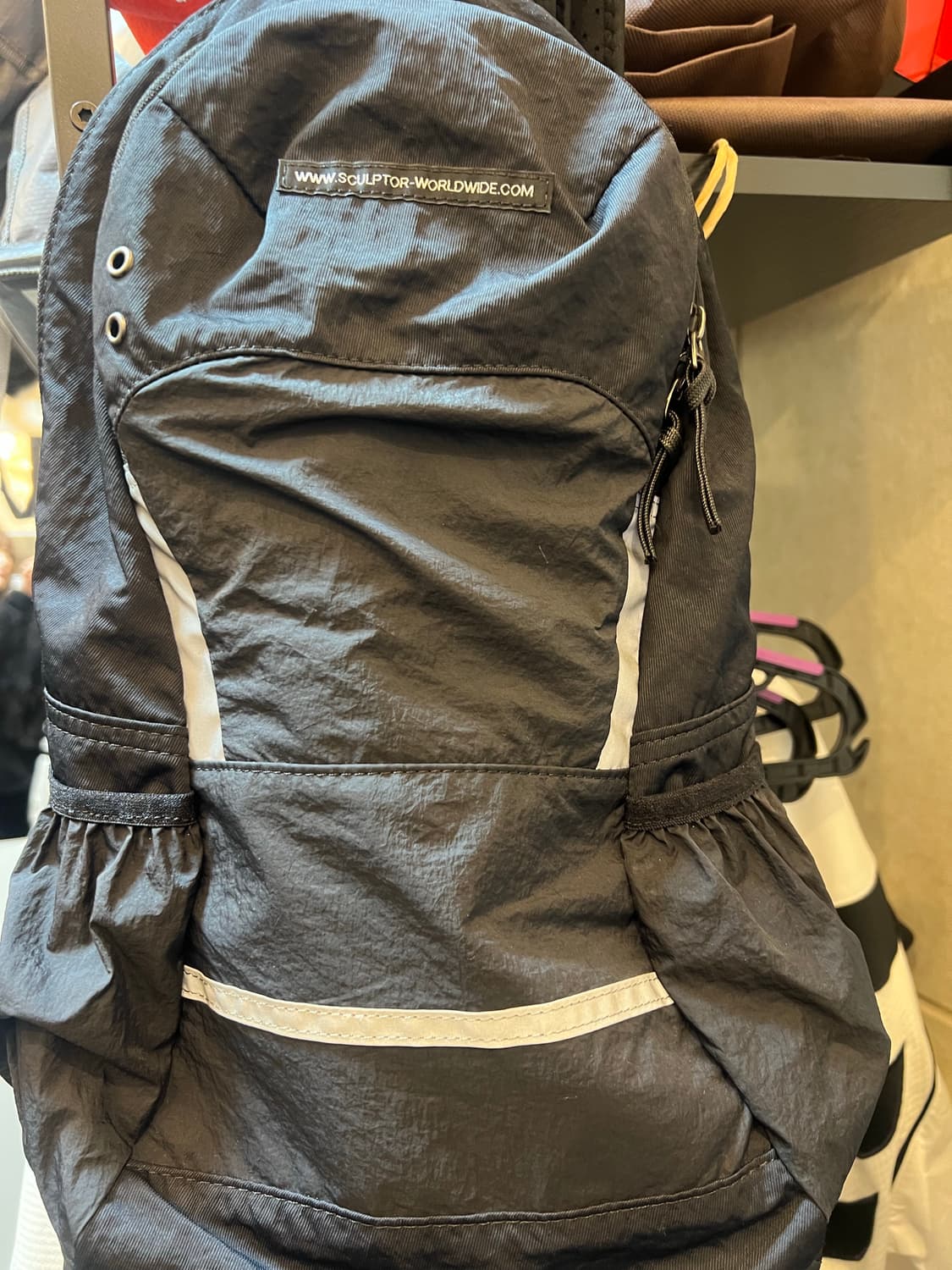 스컬프터 긱 슬라우치 백팩 상품이미지3