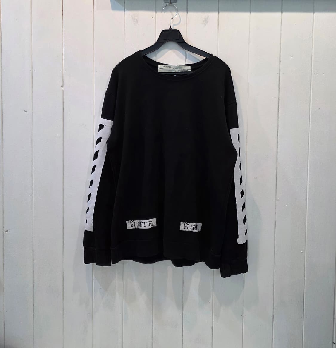 오프화이트 맨투맨 "OFF-WHITE" 상품이미지1