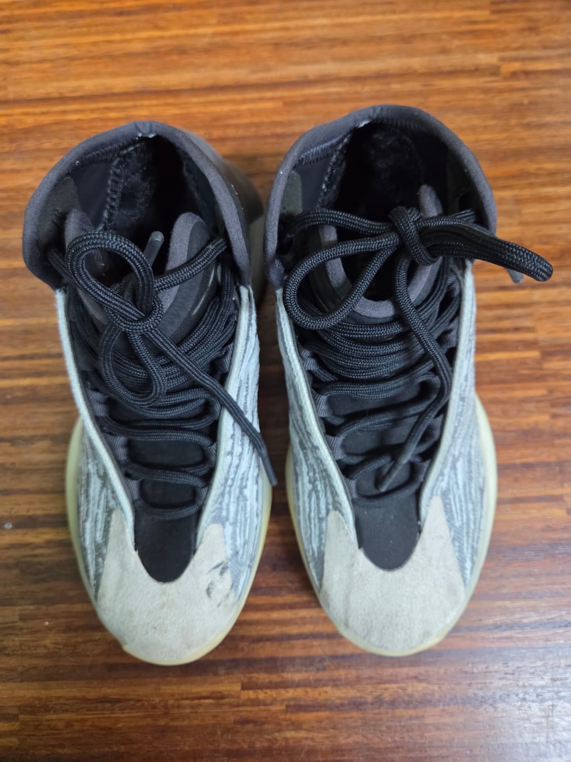 아디다스 이지부스트 퀀텀 라이프 255 상품이미지3