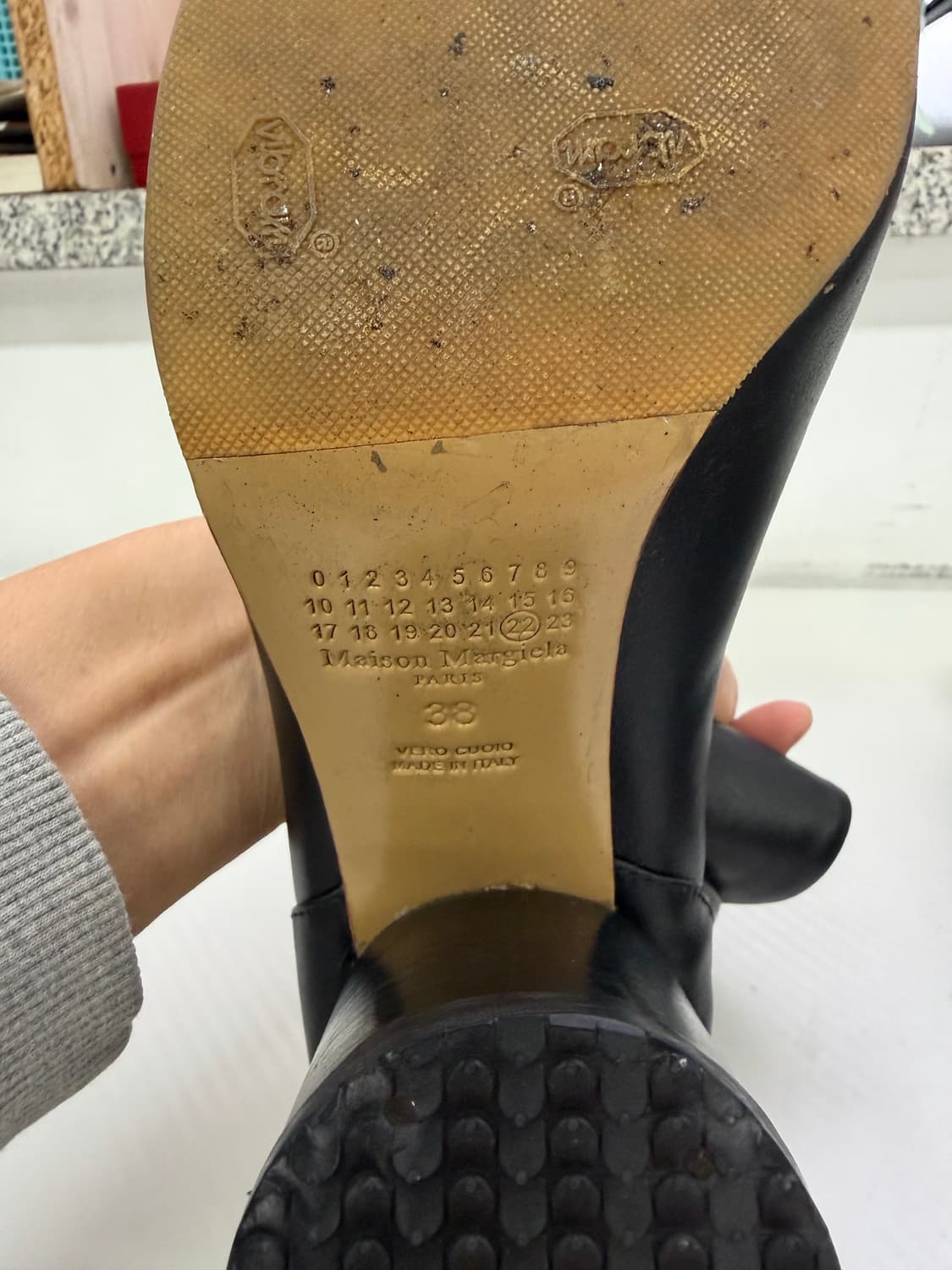 정품) 메종마르지엘라 타비 가죽 부츠 38 상품이미지9