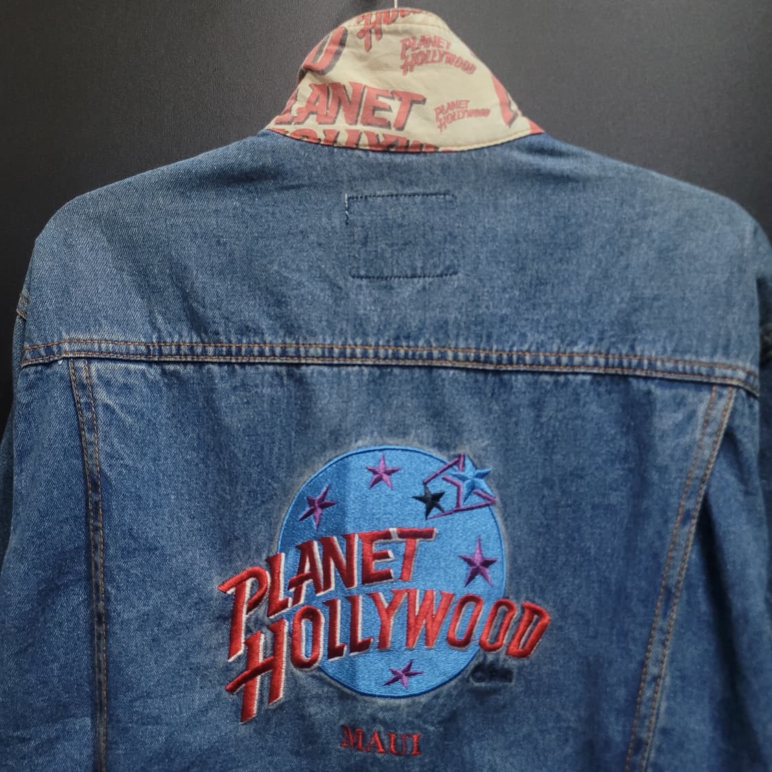 Planet Hollywood 마우이(Maui) 90s 데님 트러커 자켓 상품이미지6